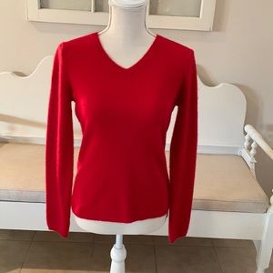 Peck & Peck 100% Cashmere Ladies Size Small Red Sweater